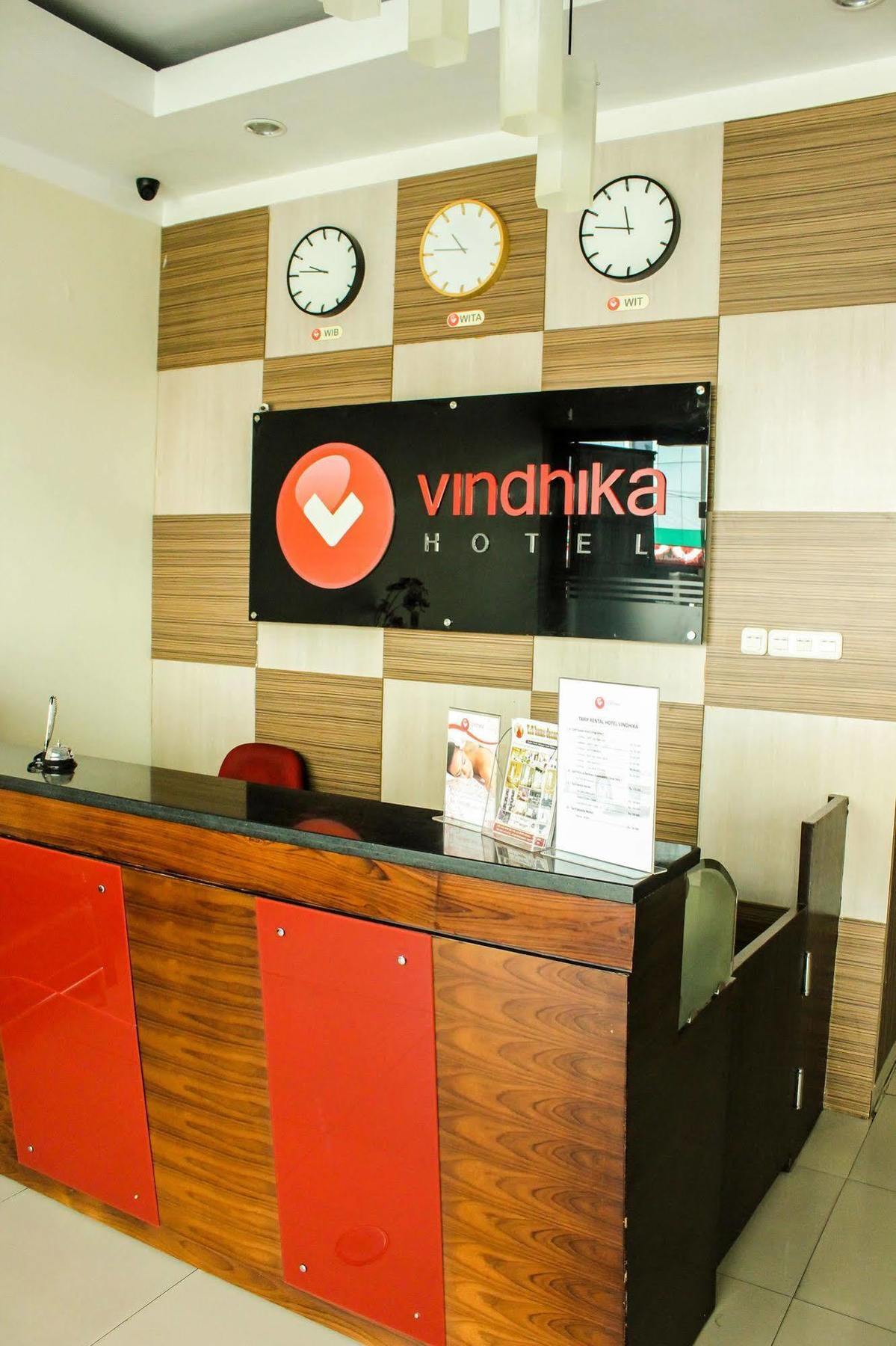 Vindhika Hotel Makassar Esterno foto